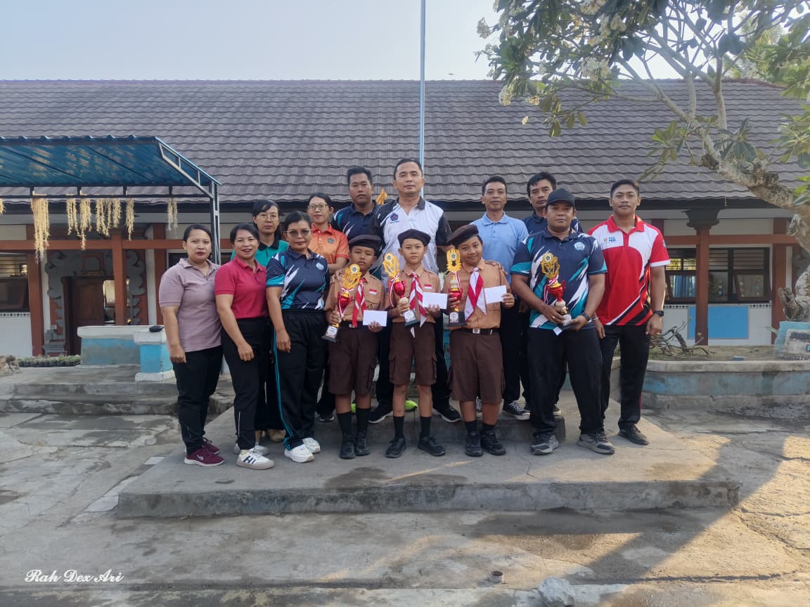 SD Negeri 5 Yehembang Kembali Berikan Apresiasi kepada Siswa Berprestasi Tingkat Kabupaten